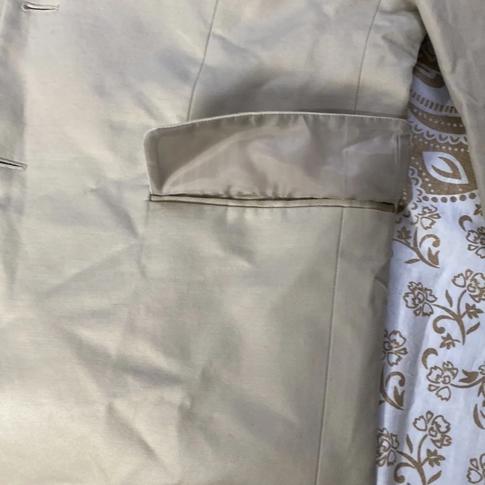 Banana Republic  khakis blazer made in Egypt size 42R